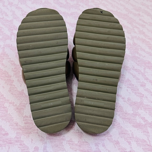 SCHUTZ | Maisha Vegan Leather Platform Sandal Slide Aspen Green, sz 8.5 - Picture 9 of 12